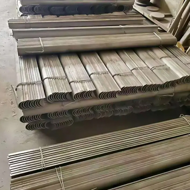 Wear Resistant Cover For Boiler Tubes Ss304 310s 321 Stainless Steel Anti Corrosion Cover Erosion Shield